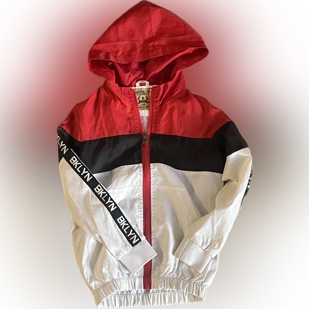 💖5/$25 Toddler lightweight jacket with hood size 3T